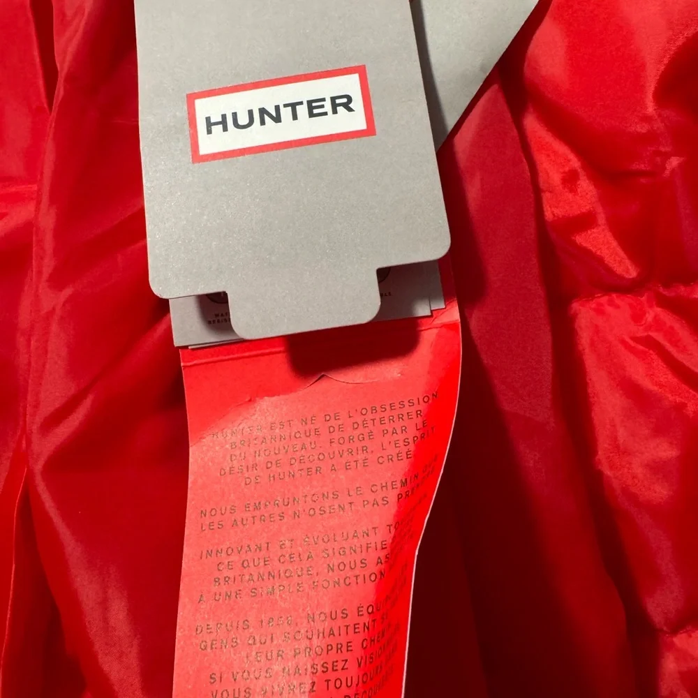 Hunter new bold